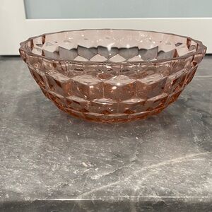 Depression Glass Jeannette Pattern Pink Glass Serving Bowl. 6 3/4” x 2 1/2” H